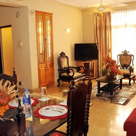 Apartment In Colombo Exterior photo